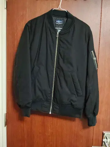 [클리닝 완료] 남성용 비기 MA-1 블루종 자켓 블랙