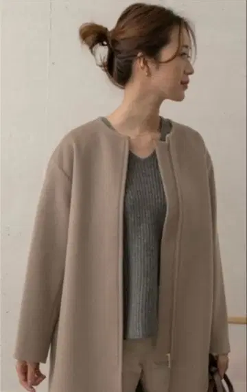 어반 리서치 도어스 노카라 울 코트