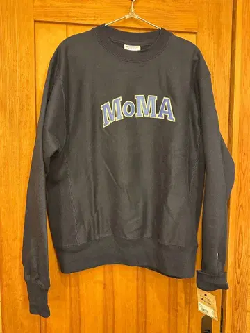Champion MoMA 트레이닝복 M 사이즈 (미사용 새상품)