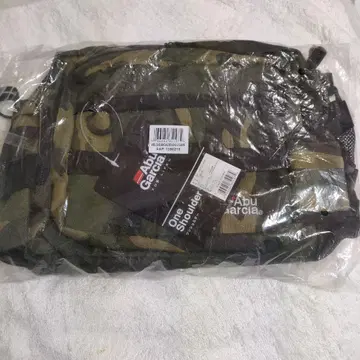 Abu Garcia One Shoulder Bag 2 Camo