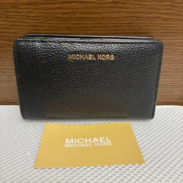 새상품 마이클코어스 접이식 지갑 블랙 가죽