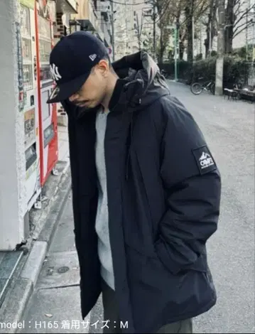 CAMP7 다운 자켓 블랙 M 사이즈