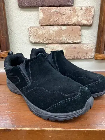 컬럼비아 워터프루프 스니커즈 모크 시리즈