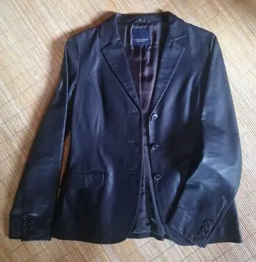 유나이티드 애로우즈 테일러드 소가죽 가죽 자켓 M