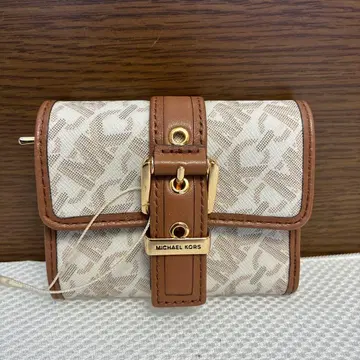 새상품 마이클코어스 3단 폴더형 지갑 컴팩트 지갑 월렛