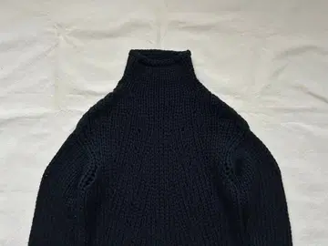 구제 의류 이탈리아 캐시미어 100 두꺼운 원단 니트 블랙