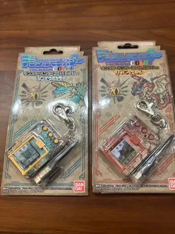 [ 한쪽 개봉됨 ] 디지털 몬스터 몬헌 20주년 기념판 2개 세트