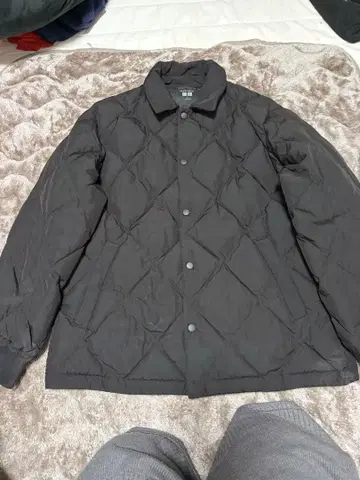 블랙 퀼팅 다운 자켓