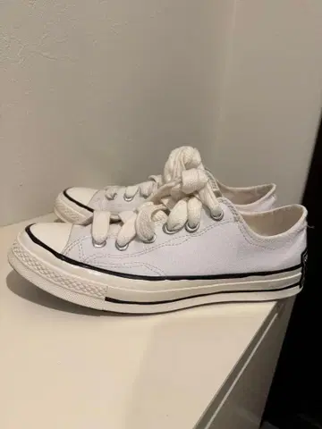 컨버스 척 테일러 올스타 화이트