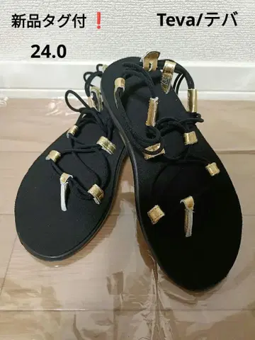 [택 포함 새상품] Teva 샌들 24.0