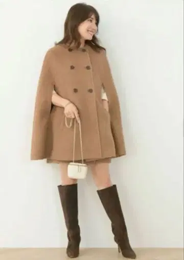 Liala x PG 케이프 코트 판초 리알라피지 카멜