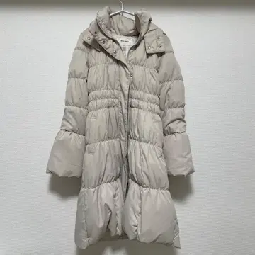 베이지 후드 부착 롱 다운 자켓