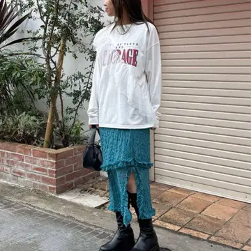 택 포함 새상품 차오패닉 스트레치 레이스 미들 스커트