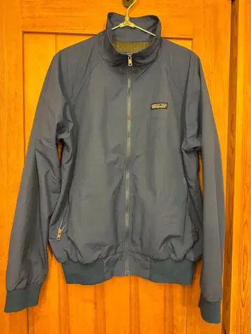 새상품급 patagonia 네이비 자켓 M 사이즈
