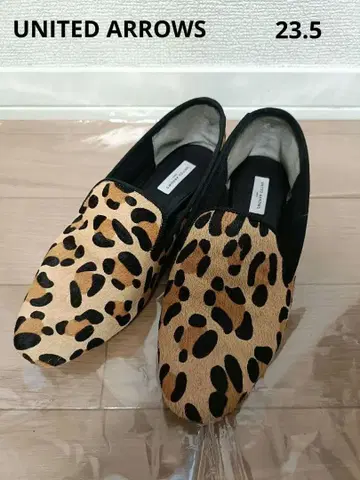 UNITED ARROWS 펌프스 23.5