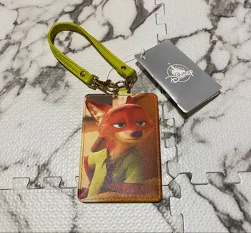 주토피아 닉 와일드 패스 케이스 택 포함