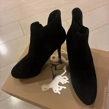 salon / 사이드 고어 가죽 숏부츠 37 하프