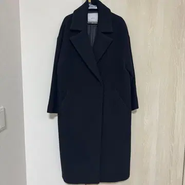 AVAN LILY 블랙 체스터 코트 프리 사이즈