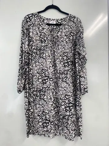 [ 새상품급 ] TSUMORICHISATO 플라워 캣 원피스