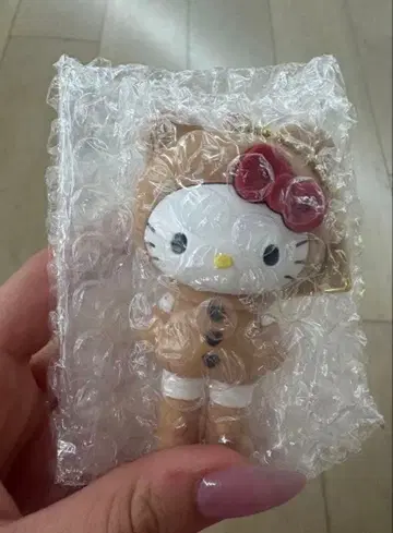 헬로키티 곰 수트 스트랩