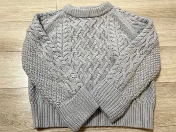 Mila Owen 그레이 케이블 짜임 니트