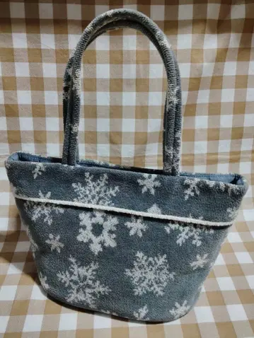 페이라 토트백 크리스탈 스노우