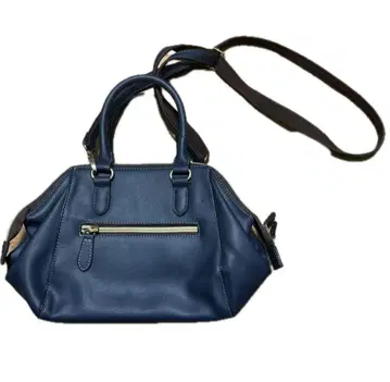 네이비 숄더백 포켓 부착 핸드백