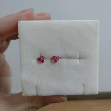 K10 루비 핑크 플라워형 귀걸이