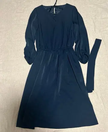 유나이티드 애로우즈 그린 라벨 릴랙싱 원피스 네이비