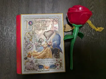 미녀와 야수 장미 완구와 틴 세트