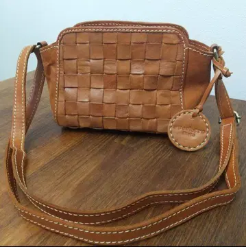 주케로 필라토 숄더백 뜨개질