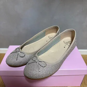 [ 새상품급 ] unReef relaxie 23.5 발레 슈즈 펌프스