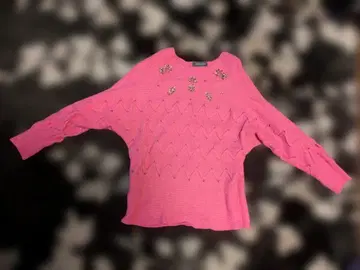 ITALYA 장식 포함 핑크 니트 스웨터