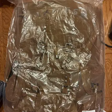 브라운 백팩 플랩 포함