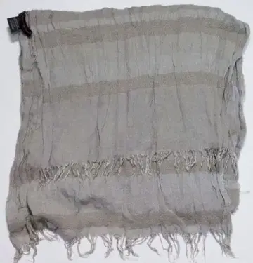 Armani Exchange 그레이 스트라이프 머플러