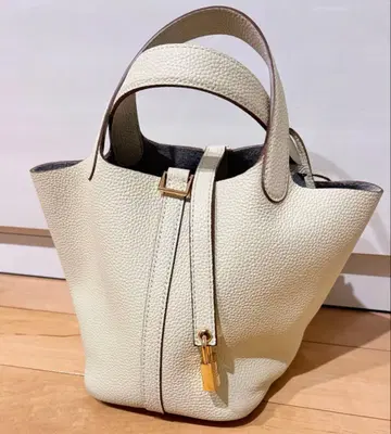 피코탄 락 스타일 큐브 백 화이트