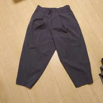 와이드 테이퍼드 팬츠 (HARE) 그레이 / MEDIUM