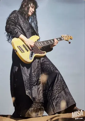 BAND-MAID MISA 포스터