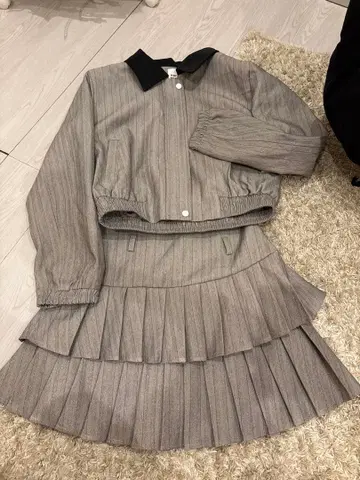 그레이 스트라이프 셋업