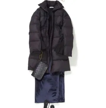 THIRD MAGAZINE 리얼 다운 페더 블랙