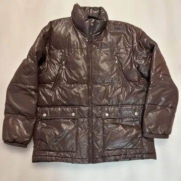 브라운 다운 자켓 지퍼 포켓 부착