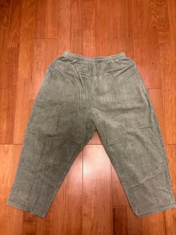 VOIRY x BSKK 와이드 팬츠 그린