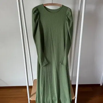 [ e/rm ] apart by lowrys 롱 원피스 미사용 새상품