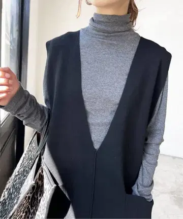 Spick & span 하이넥 풀오버