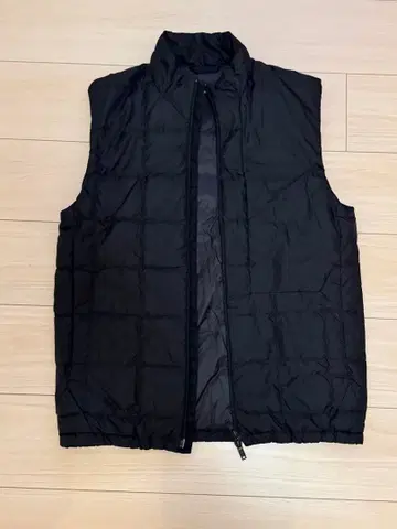 Theory 블랙 퀼팅 다운 베스트 XS