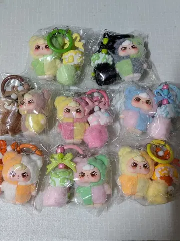 beby three 키링 [ 8개 세트 ]