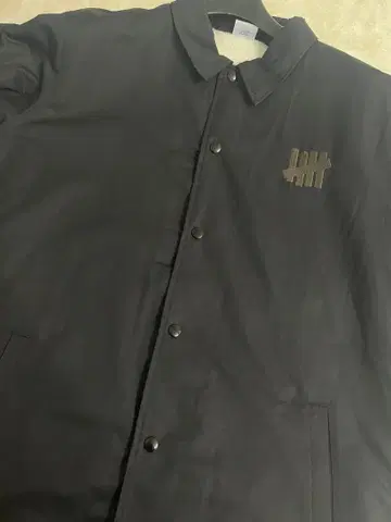 UNDEFEATED x Champion 콜라보 나일론 자켓