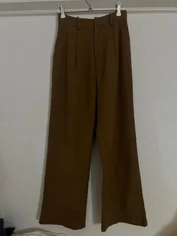 BACK SLIT STRAIGHT PANTS [ CLANE ]
