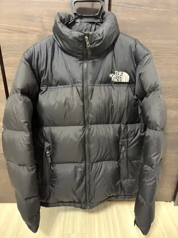THE NORTH FACE 블랙 다운 자켓