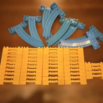 프라레일 미니 교각 44개,  A, B 각 4개